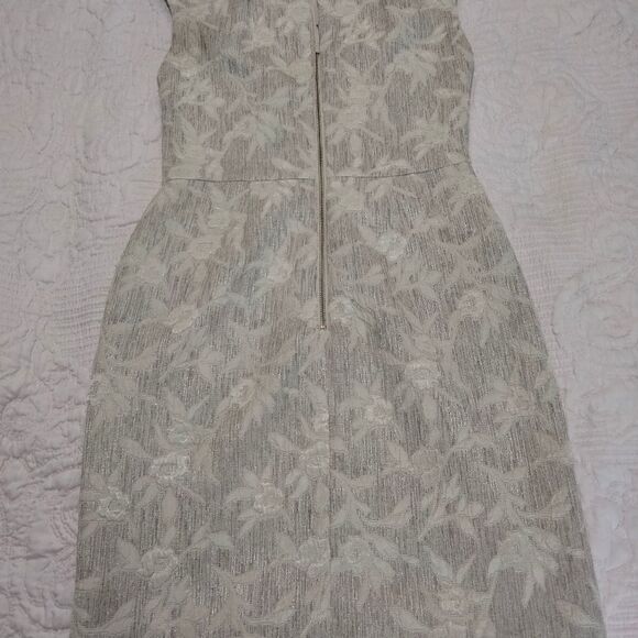 Taylor Floral Boho Dress - Picture 2 of 3